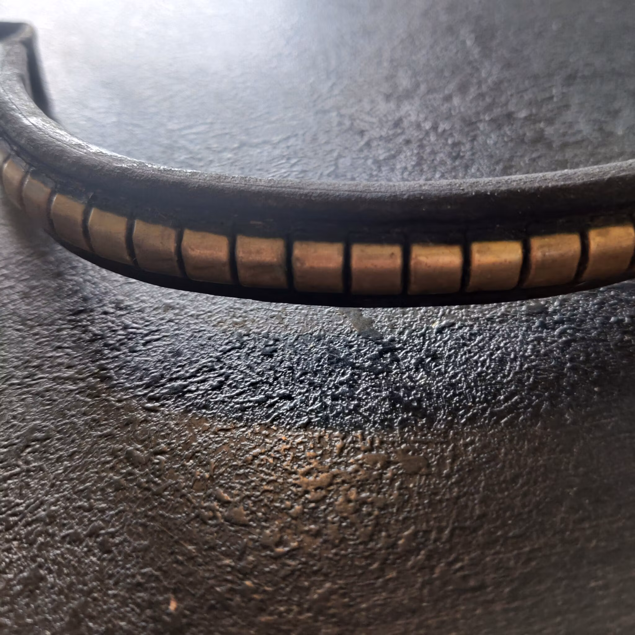 Pannband med klincher 40 cm
