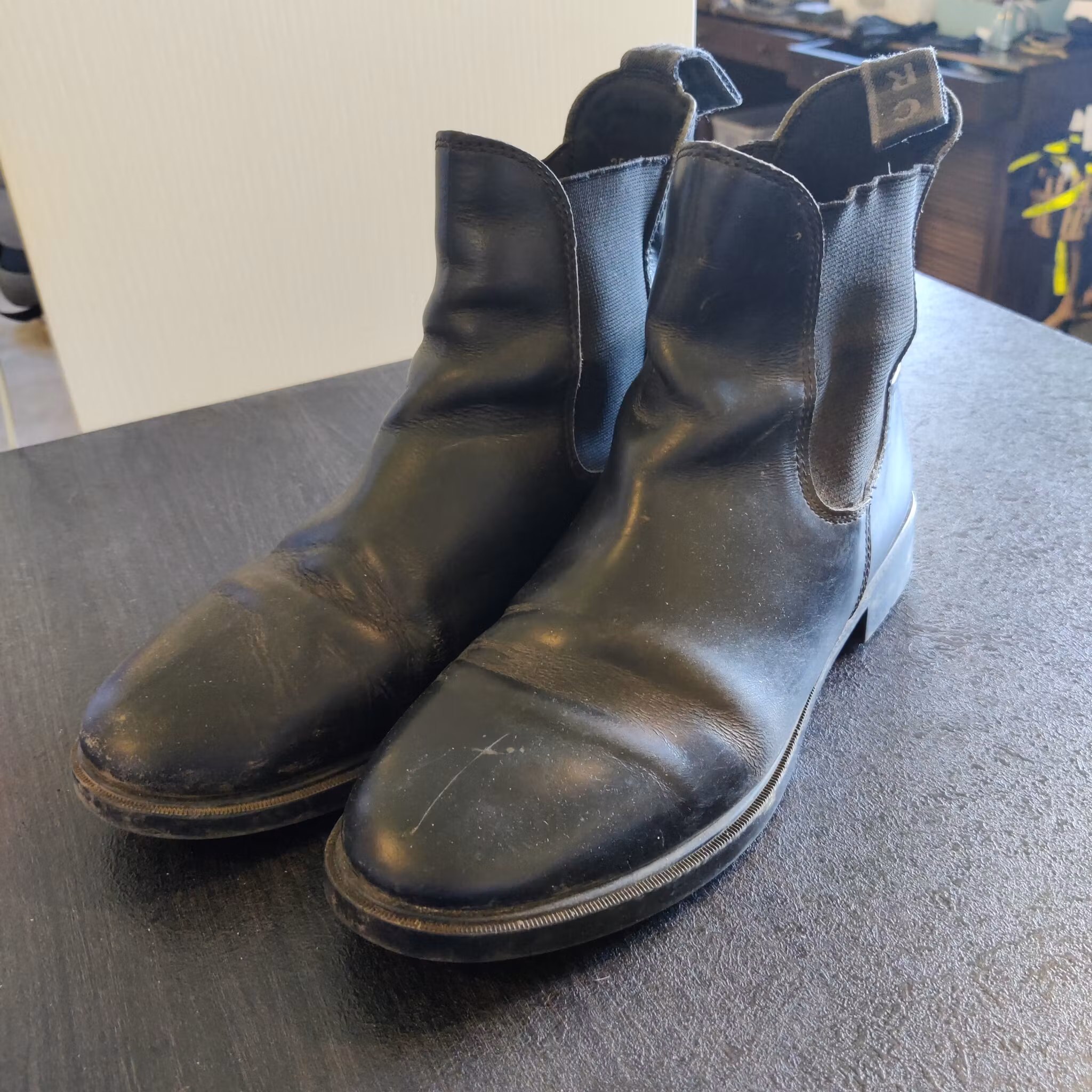 Svarta jodphurs strl 39 CRW
