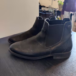 Svarta jodphurs strl 40 JH Collection