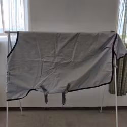 Ljusgrått regntäcke 125 cm 50 g Amigo Hero 6