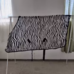 Zebraflugtäcke 115 cm