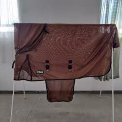 Brunt flugtäcke med fast hals 125 cm Domani