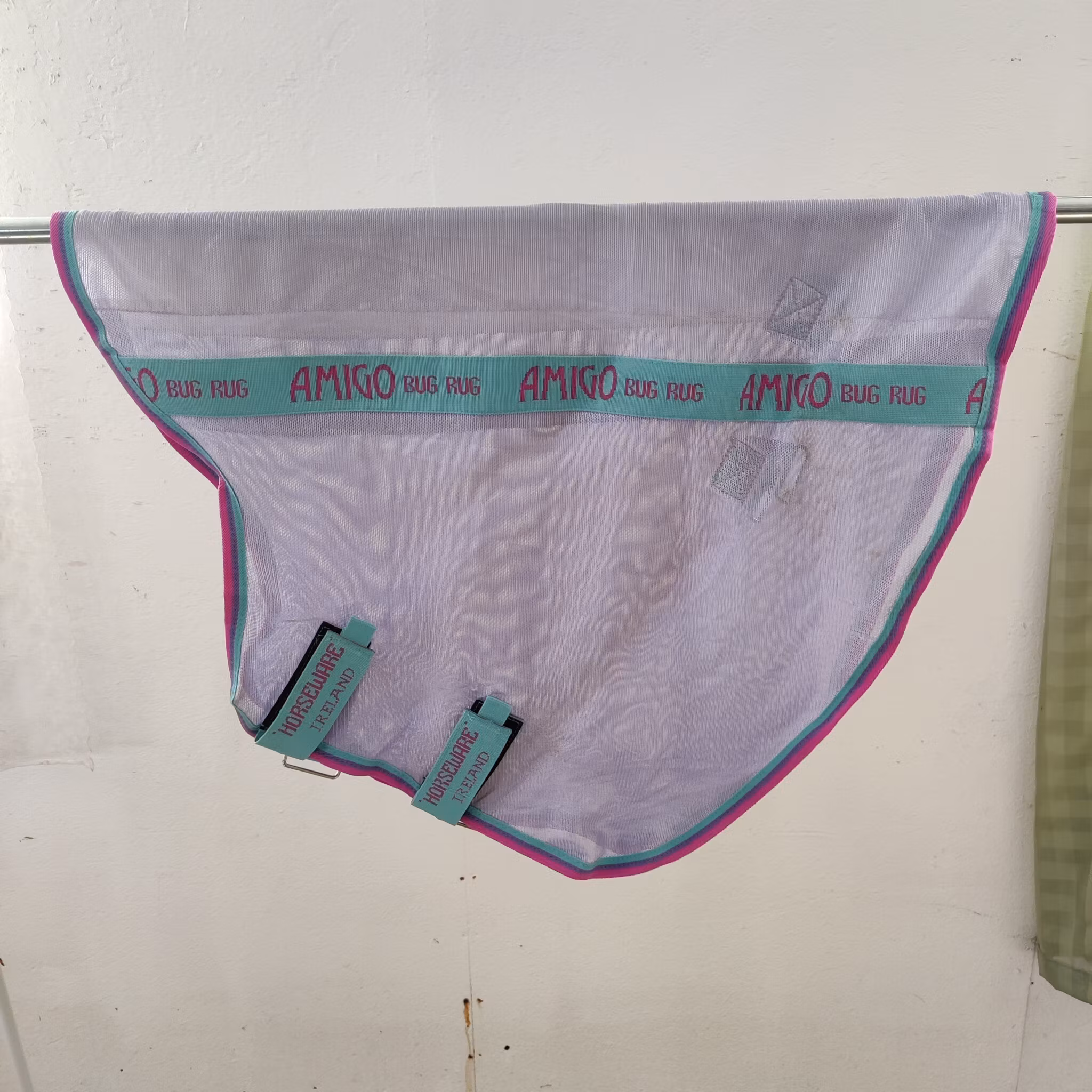Ljuslila flugtäcke med avtagbar hals 115 cm Amigo Bug Rug Pony