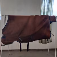 Brunt regntäcke 110 cm 0 g Amigo Bravo 12 Pony