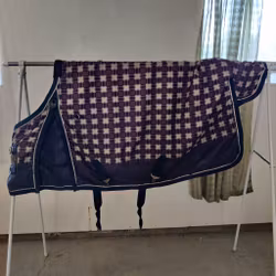 Rutigt regntäcke med fleecefoder 110 cm Hansbo Event