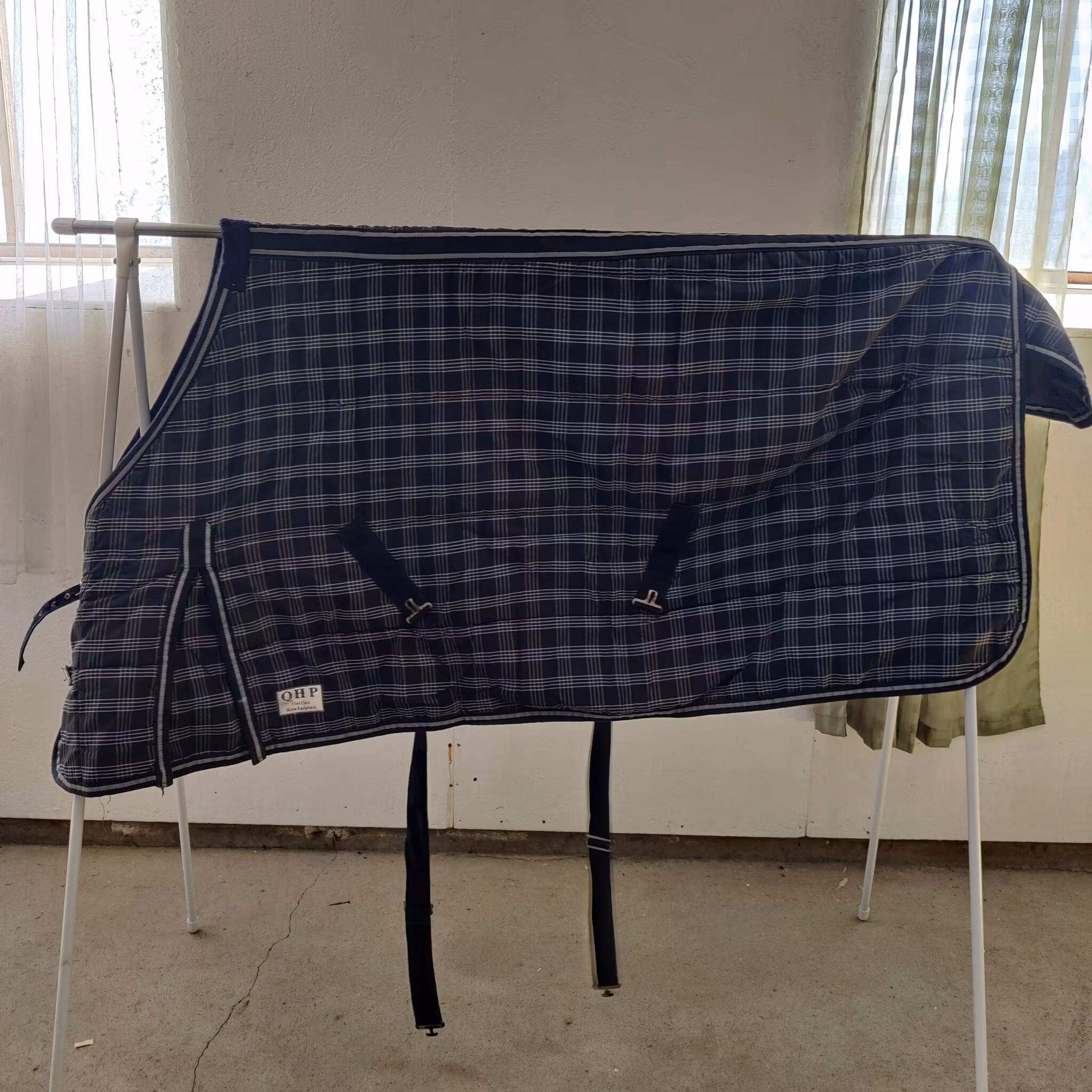 Blårutigt vintertäcke 135 cm ca 200 g QHP