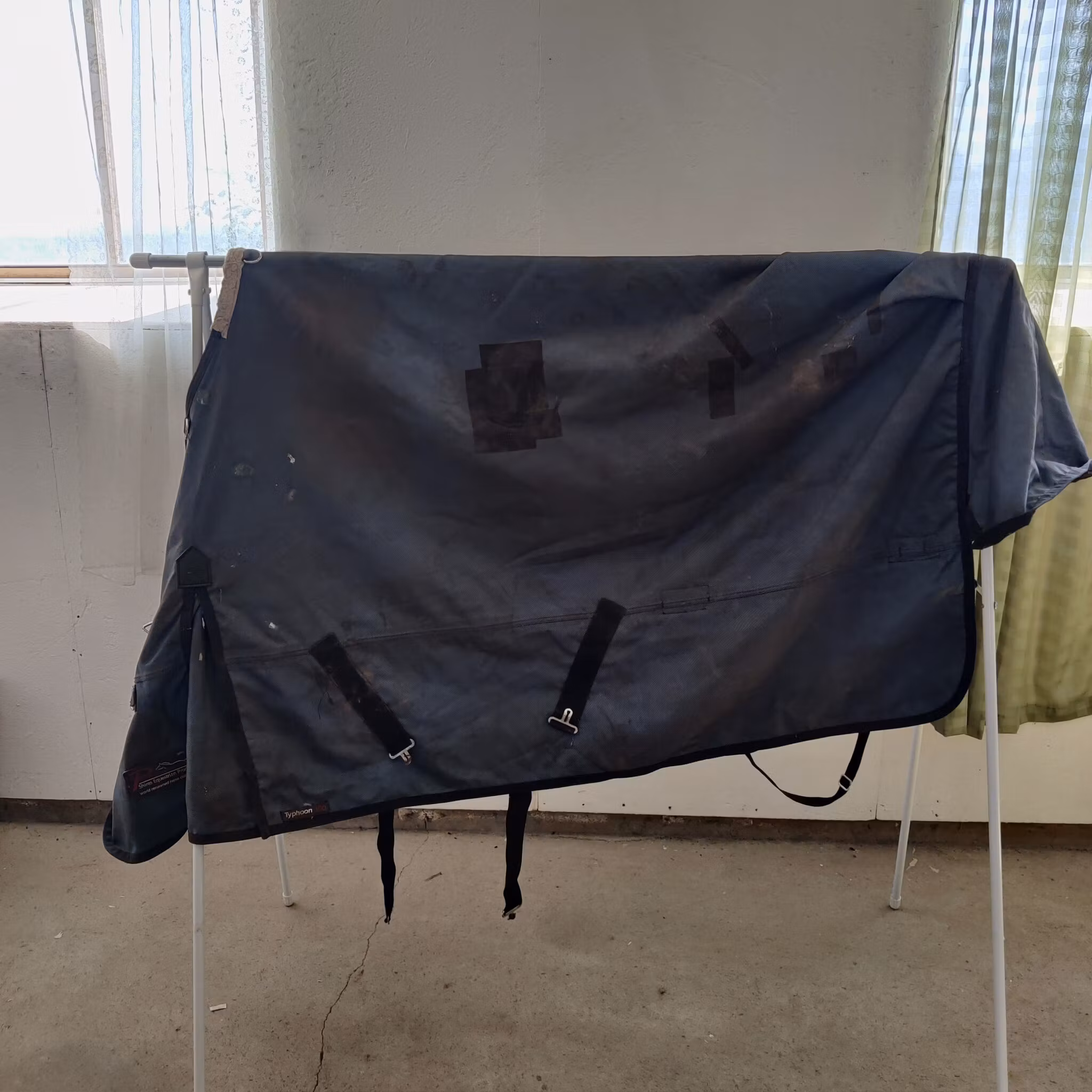 Blågrått vintertäcke 135 cm ca 200 g Shires
