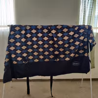 Blårutigt vintertäcke 145 cm 200 g Whitaker