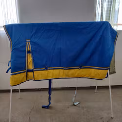 Blågult vintertäcke med halvhals 155 cm ca 150 g Thermomaster