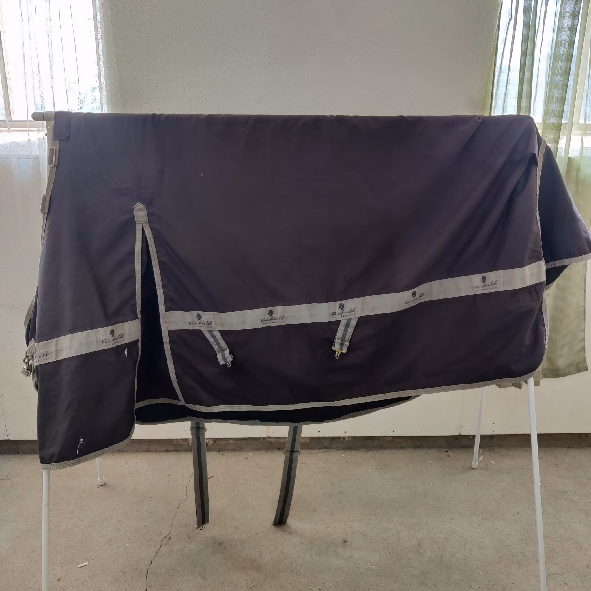 Svart regntäcke 155 cm ca 100 g Fairfield