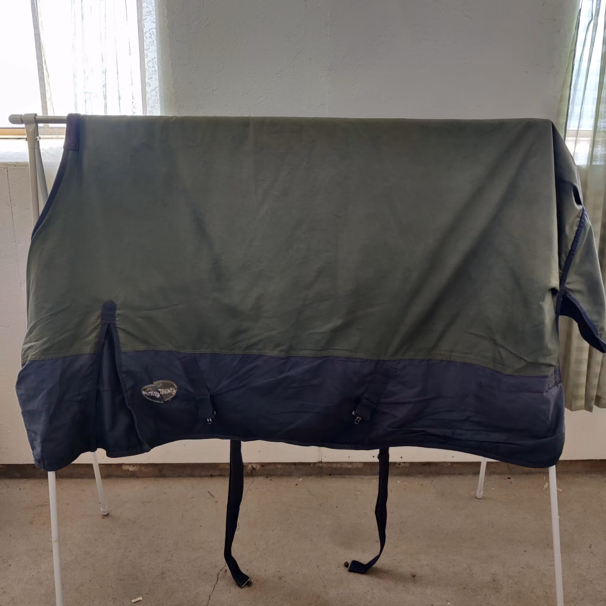 Grönt regntäcke 155 cm ca 100 g Onehorse