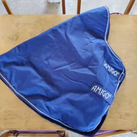 Blått halstäcke Amigo 150 g XS