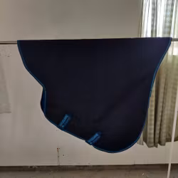 Svart halstäcke Amigo 150 g X-LARGE