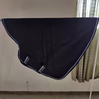 Mörkblått halstäcke Amigo 145 cm 250 g