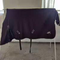 Brunt fleecetäcke 145 cm Biltema