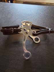 Brunt hackamore