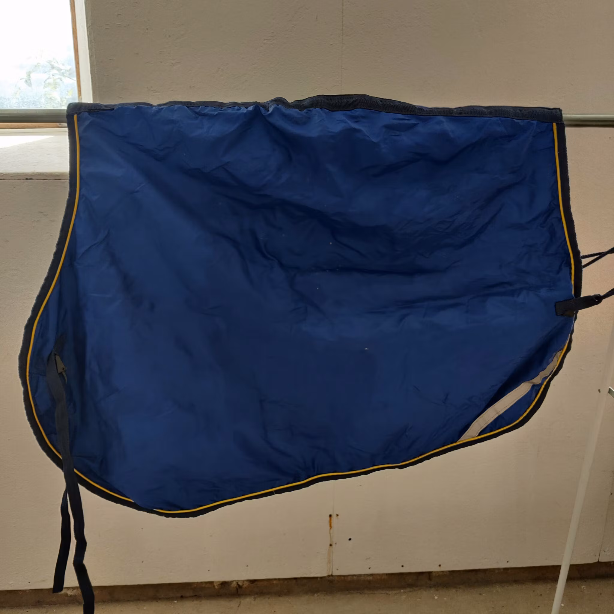 Blått ländtäcke med fleecefoder Horsepol FULL