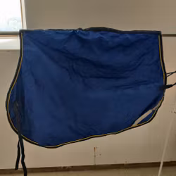 Blått ländtäcke med fleecefoder Horsepol FULL