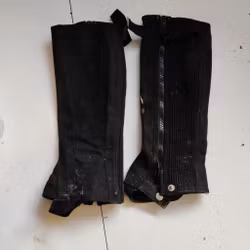 Svarta shortchaps mocka Horze LARGE