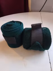 2 st mörkgröna akryllindor