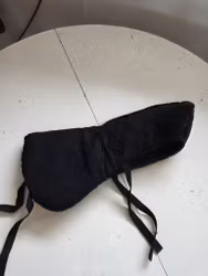 Svart rumpvärmare teddy