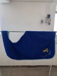 Blått ridtäcke  fleece 125 cm Lami-Cell