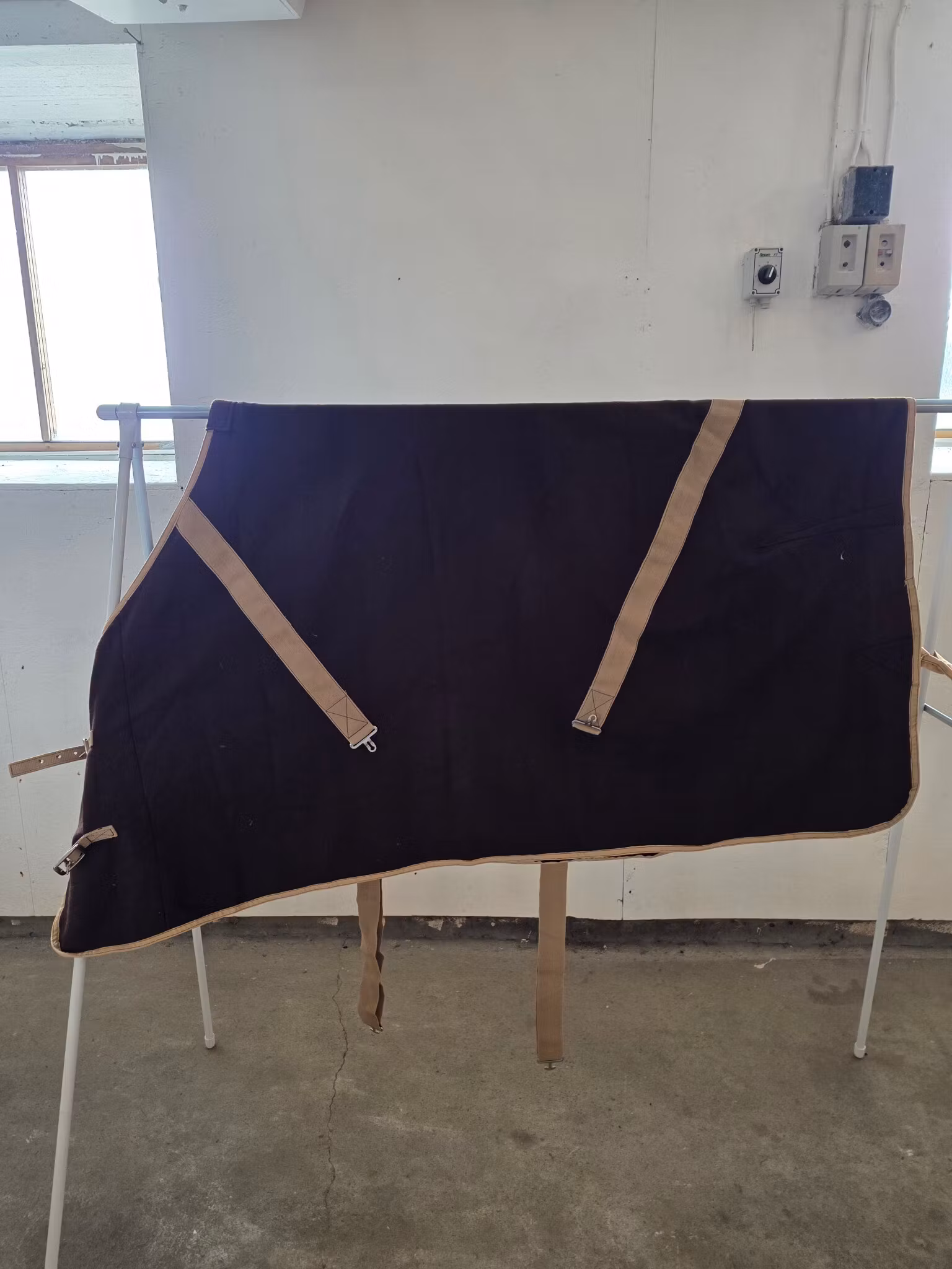 Brunt fleecetäcke 115 cm