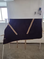 Brunt fleecetäcke 115 cm