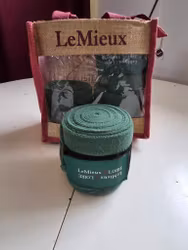4 gröna fleecelindor LeMieux Loire