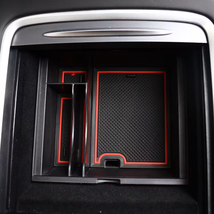 Tesla Model 3/Y midtkonsoll