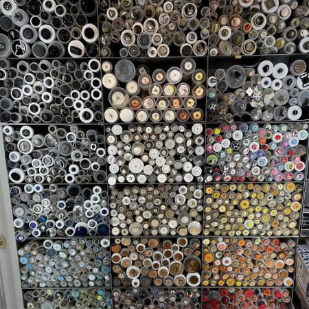 Knappar vit 7mm 5kr/st