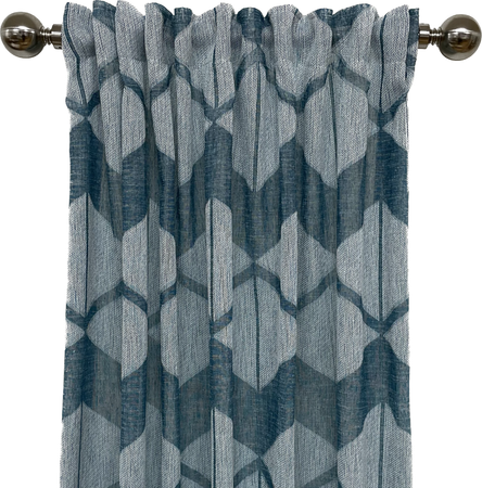 Pia