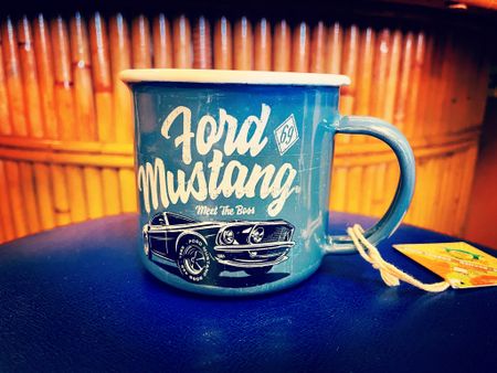 Ford Mustang Emalj Kaffe-mugg