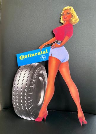 Continental Pinup skylt