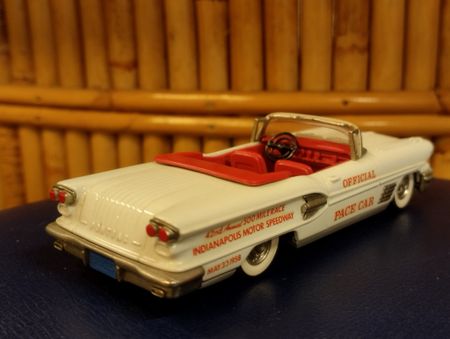 Pontiac Bonneville Indy Pace Car  1958