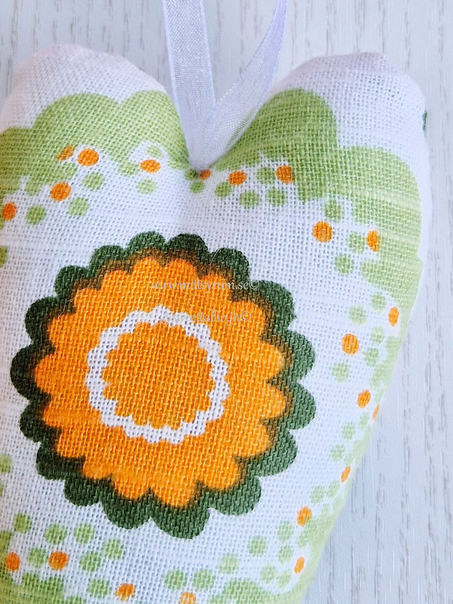 Tyghjärta smalt Orange blom 2-pack