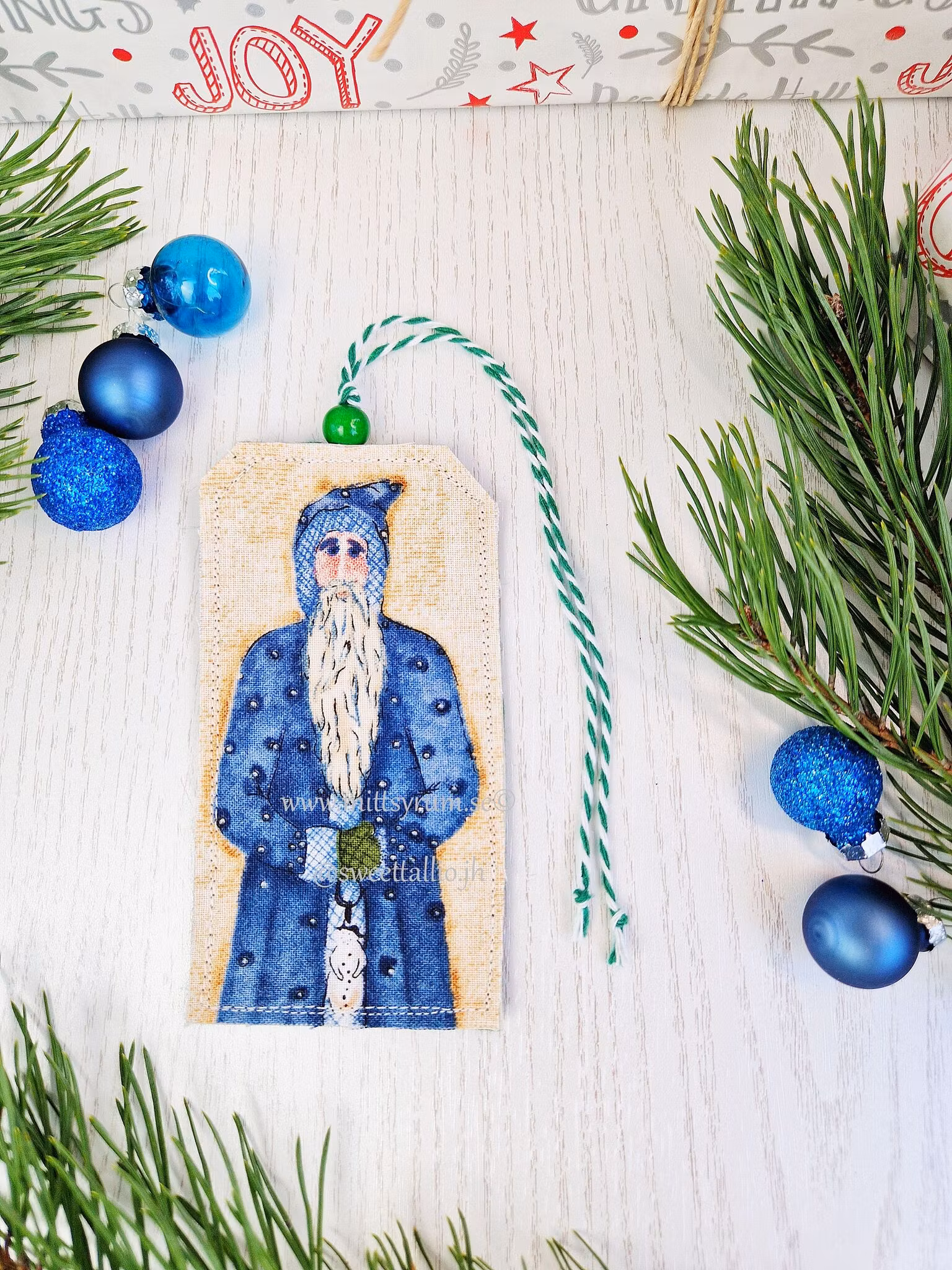 Julklapps tag Tomte Snögubbe