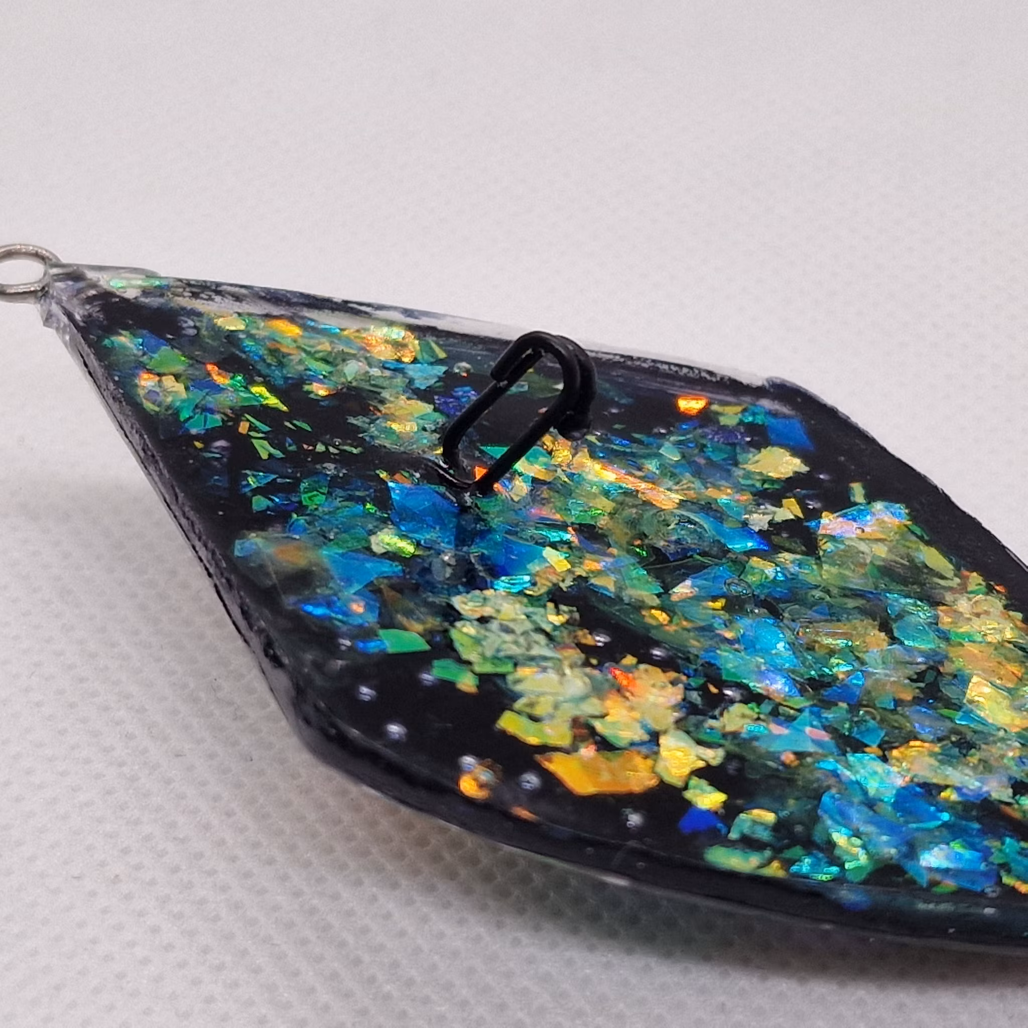 Kopia TFISH ARROW  "BLACK OPAL,  MED BLINK HÄNGARE"