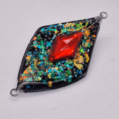 TFISH ARROW  "BLACK OPAL,  MED BLINK HÄNGARE"