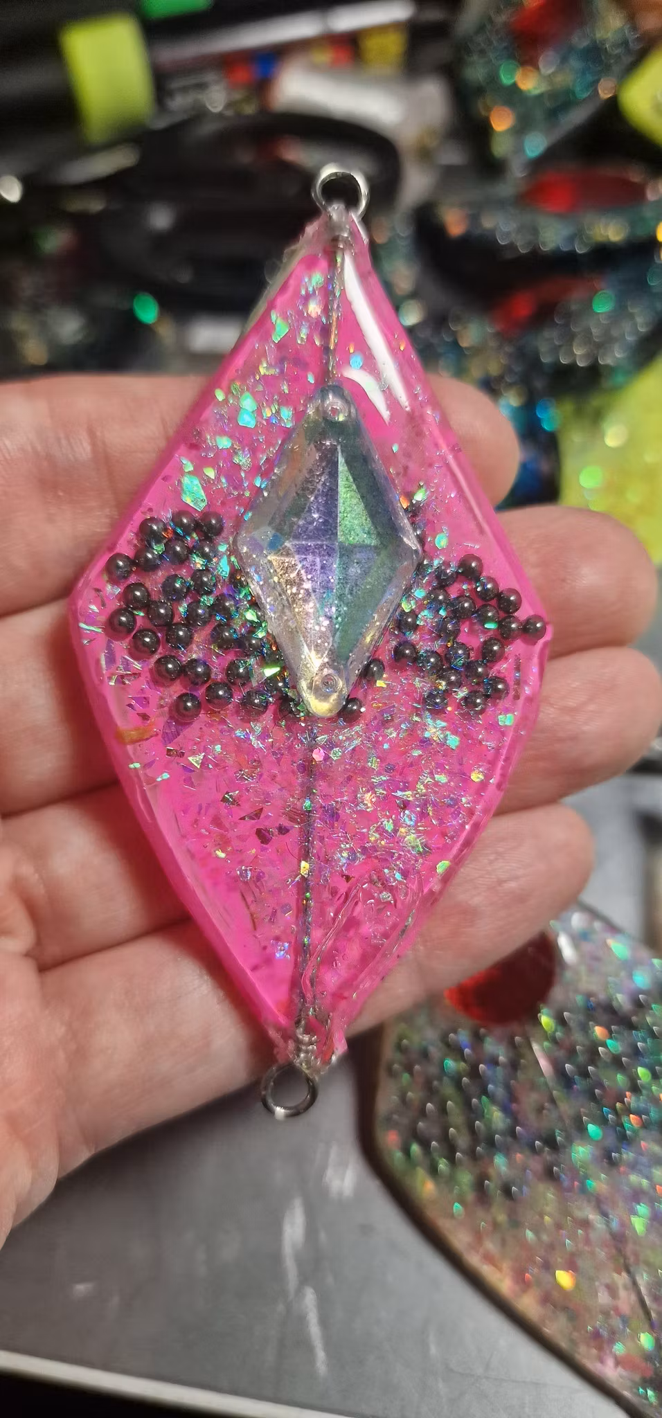 TFISH ARROW  "HOT PINK " Med blinkhängare