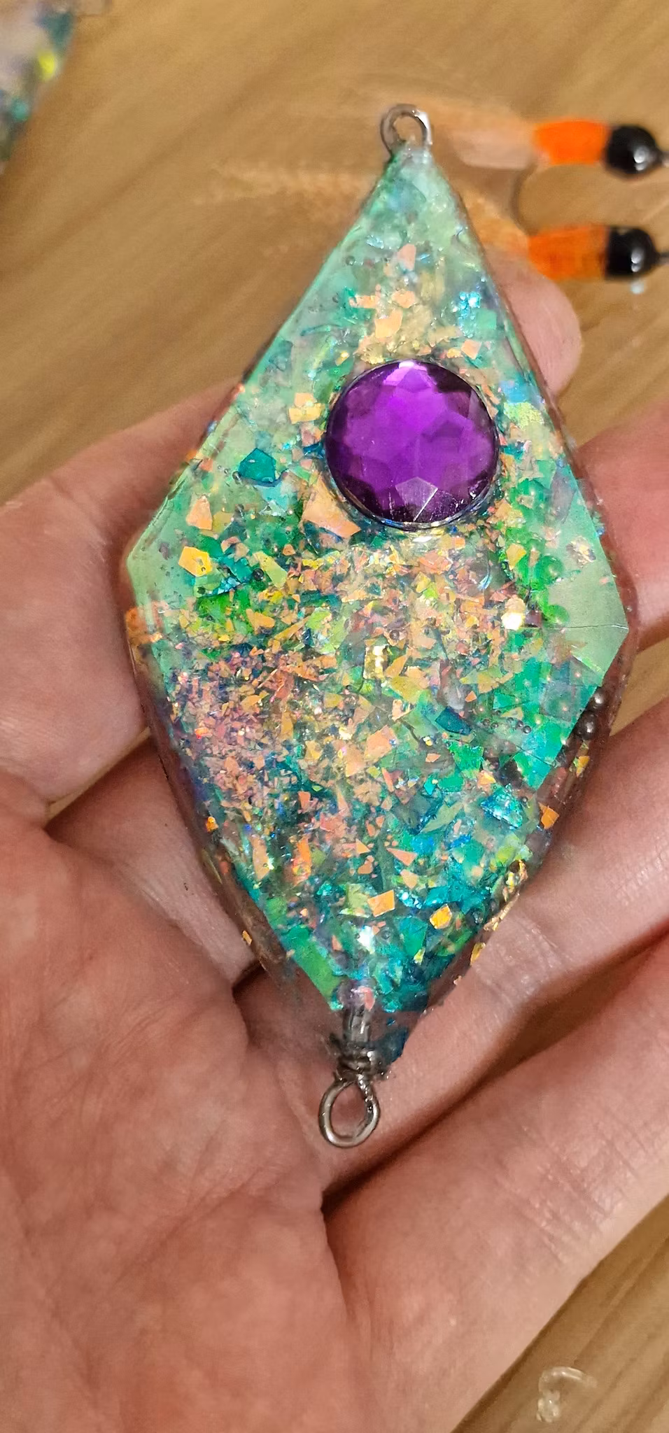 TFISH ARROW LAZER PEARL PURPLE EYE
