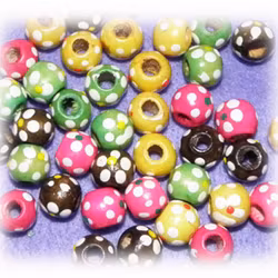 Träpärlor - ca 10 mm - 4 olika färger