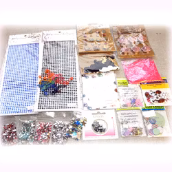 Mix med dekorationer till scrapbooking / egna kort mm