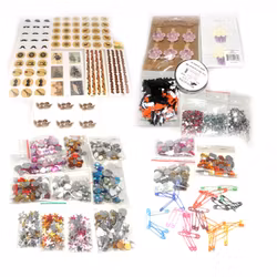 ca 30 paket med olika dekorationer till scrapbooking/egna kort mm