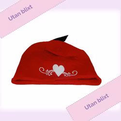 Mössa med reflextryck - heart  swirl - röd eller cerise