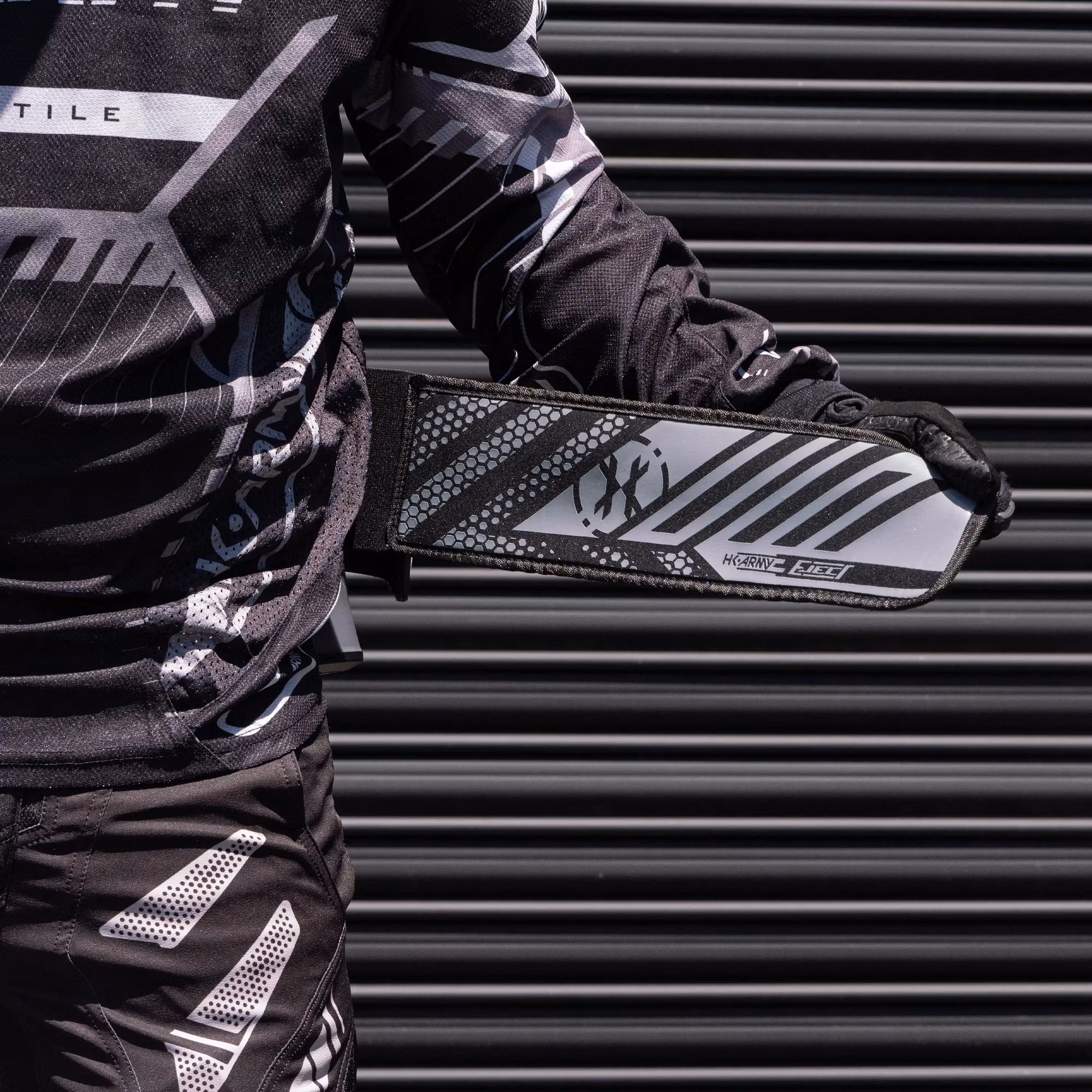 HK Army Eject Harness 3+2+4 Tropical Skull