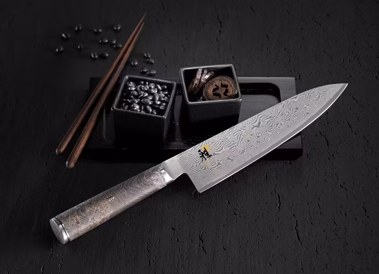 Miyabi Black 5000MCD Gyutoh Kockkniv