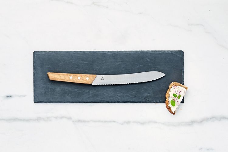 Öyo Triangel Brödkniv 21cm med magnetskydd i filt
