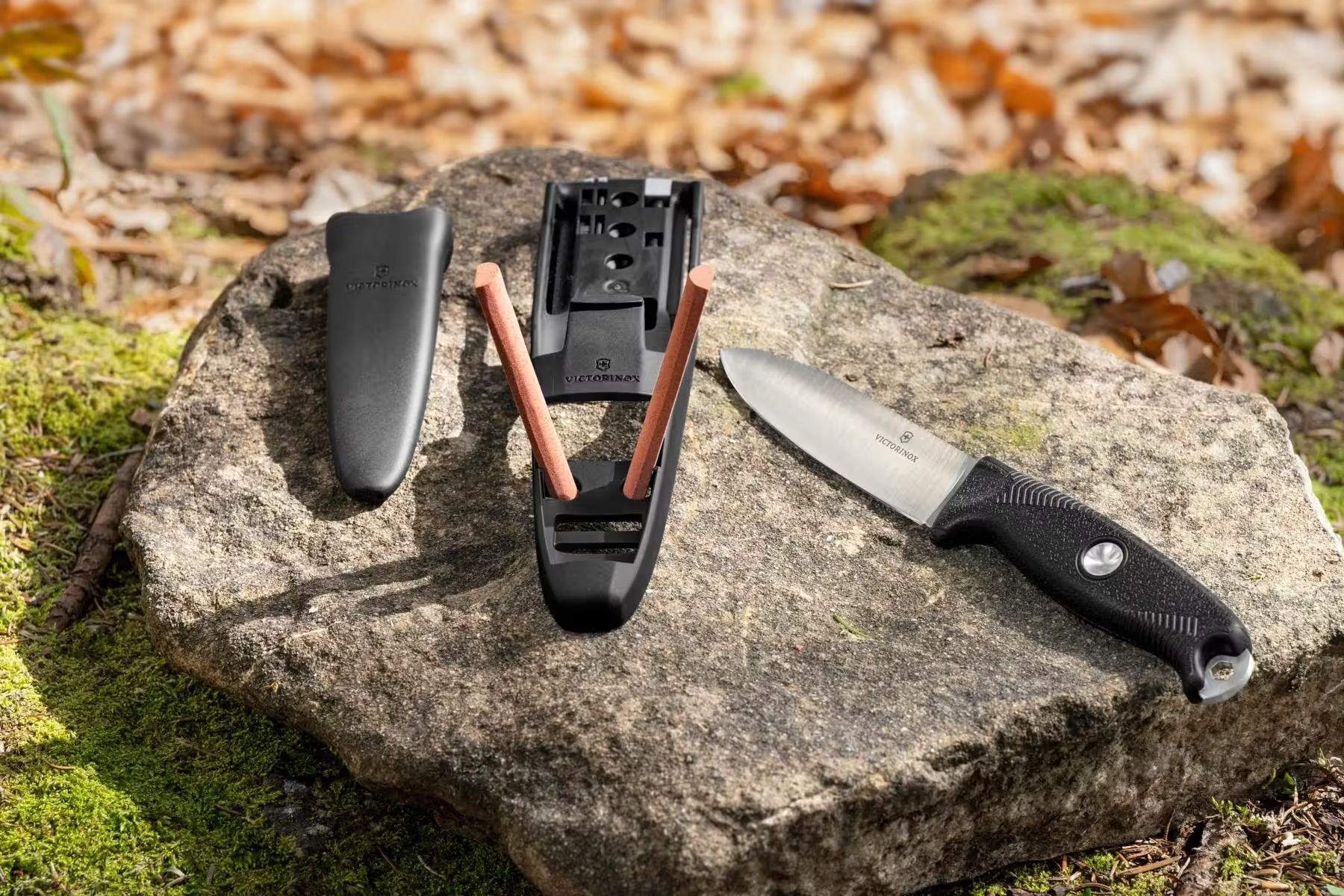Victorinox Venture Pro Kit