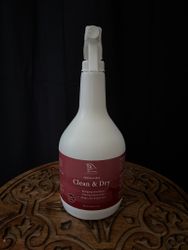 Blue hors Clean & Dry